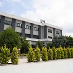 Hotell Vela & 4*