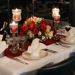 Hotel Vela &