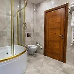 Vela & Hotel Yalova (Yalova)