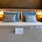 Hotel Vela & 4*