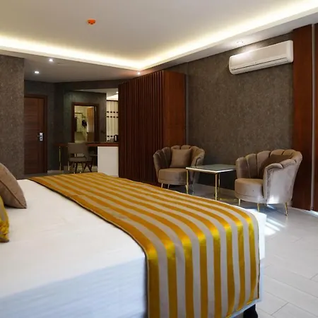 Hotel Vela &