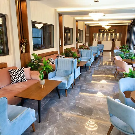 Vela & Hotell Yalova (Yalova)