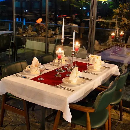 Hotel Vela & Yalova (Yalova)