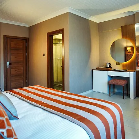Hotel Vela & 4*